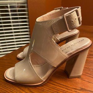 Donald Pliner Emiko Gray Patent Open Toe Sandals
